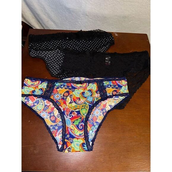 NWOT set of 3 cheeky panties size 1X - Picture 1 of 6